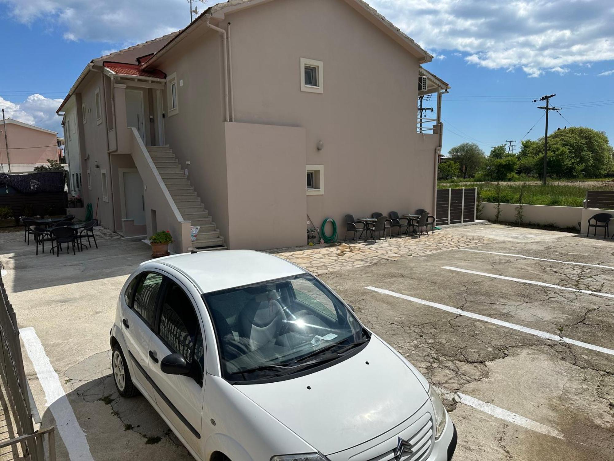 Evelina Luxury Suites In Corfu Ipsos Exterior photo
